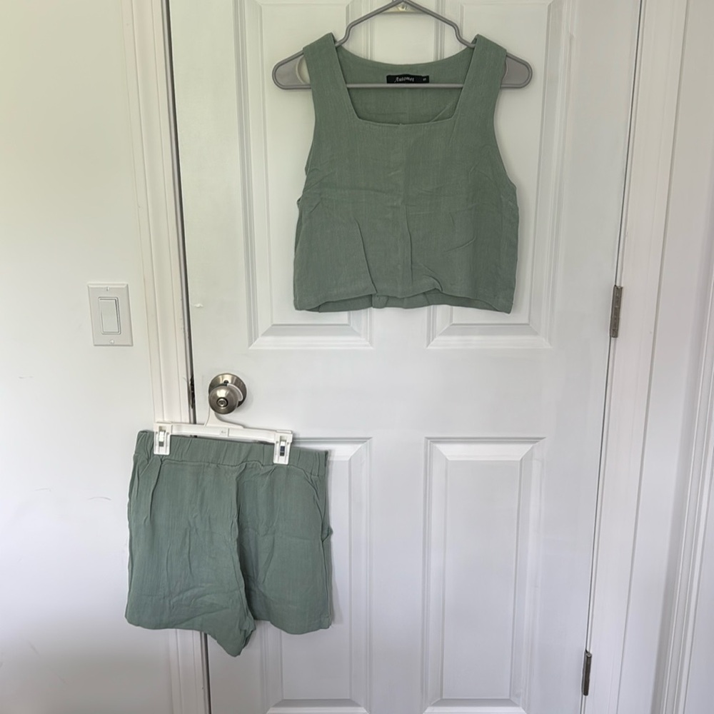 Automet linen sage green summer set